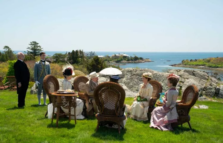 7-McAllisters-in-Newport_Photograph-by-Alison-Cohen-Rosa-HBO