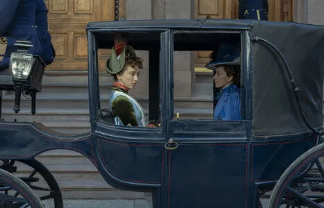 Gilded Age S3_E2 taissa-farmiga-carrie-coon