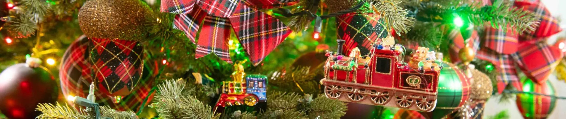 BehindTheScenesBreakersHoliday