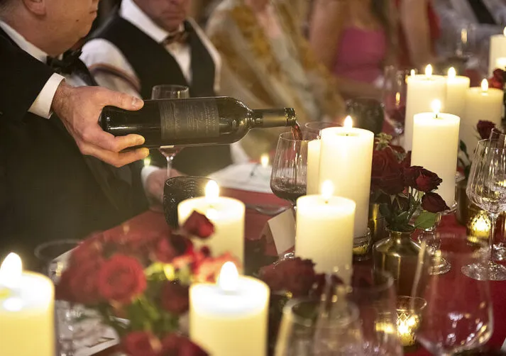 Connoisseurs Dinner AHP_0201_sharpened