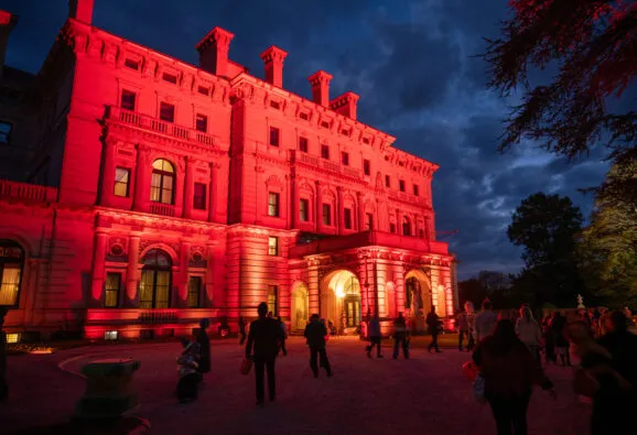 TrickOrTreatGallery_1