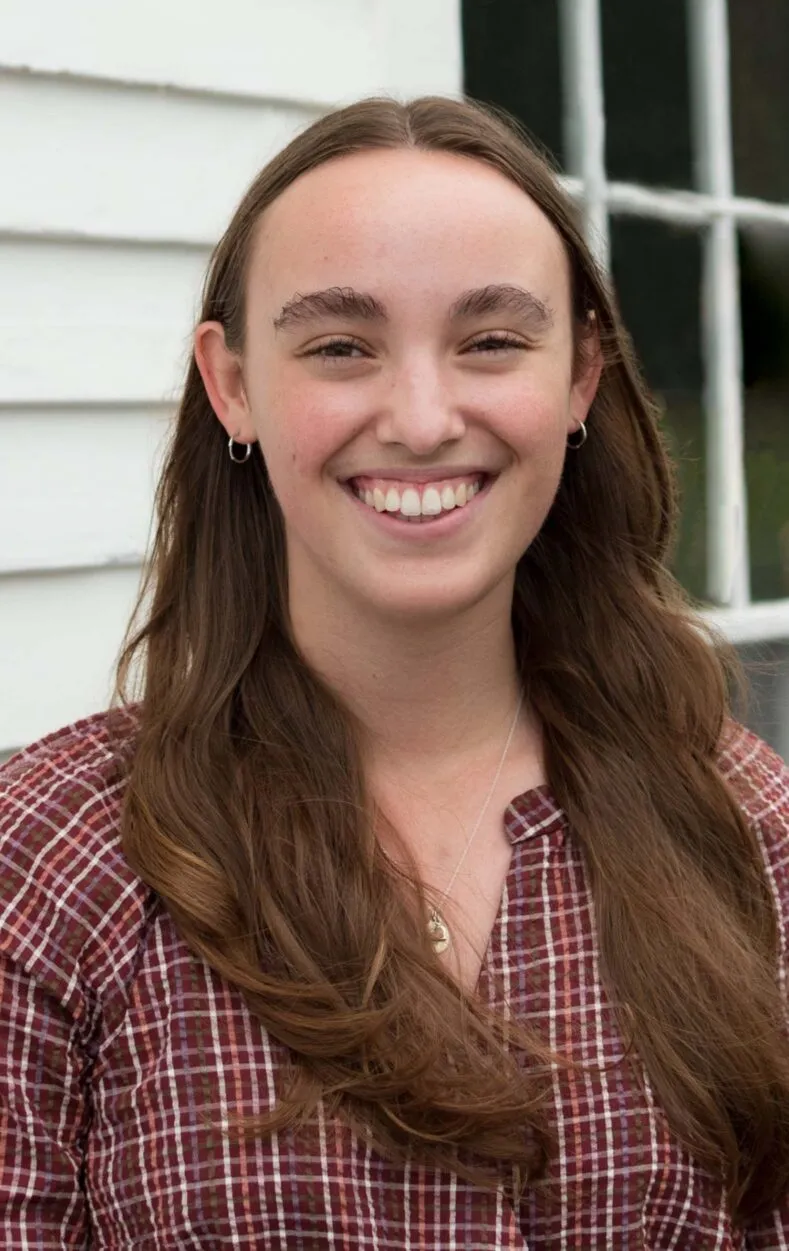 GraceActon_Headshot_1