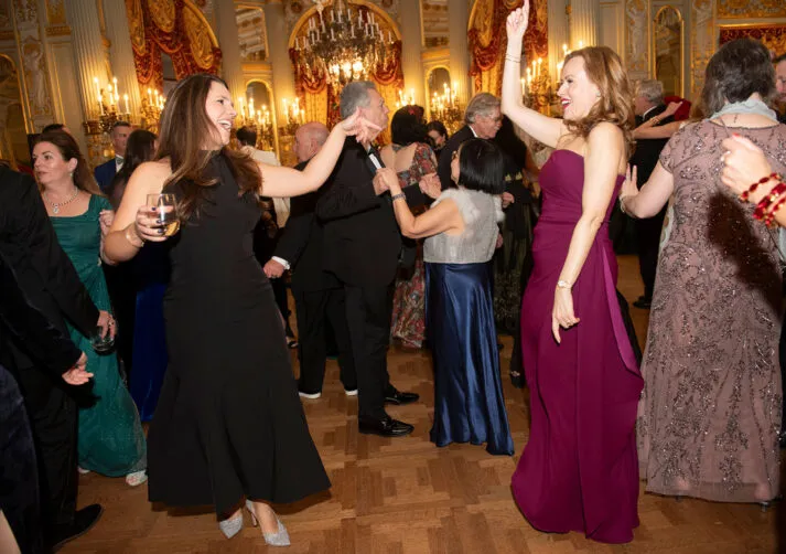 2026HolidayDinnerDanceCarousel_5